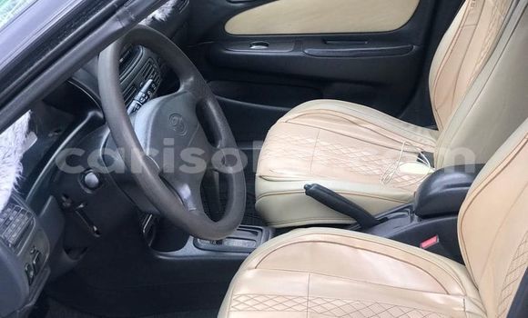 Acheter Occasion Voiture Mercedes Viano Noir à Kigali, Rwanda Acheter Occasion Voiture Mercedes Viano Noir à Kigali, Rwanda