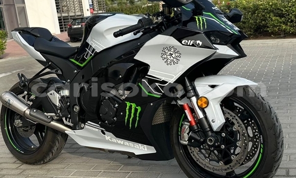 Sayi Na hannu Kawasaki Ninja ZX-10R Blanc Motsi in Kigali a Rwanda