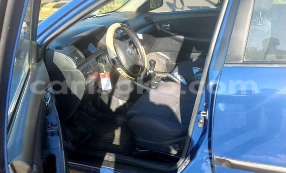 Acheter Occasion Voiture Toyota Corolla Bleu à Kigali, Rwanda Acheter Occasion Voiture Toyota Corolla Bleu à Kigali, Rwanda