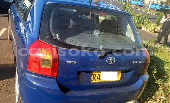 Acheter Occasion Voiture Toyota Corolla Bleu à Kigali, Rwanda Acheter Occasion Voiture Toyota Corolla Bleu à Kigali, Rwanda
