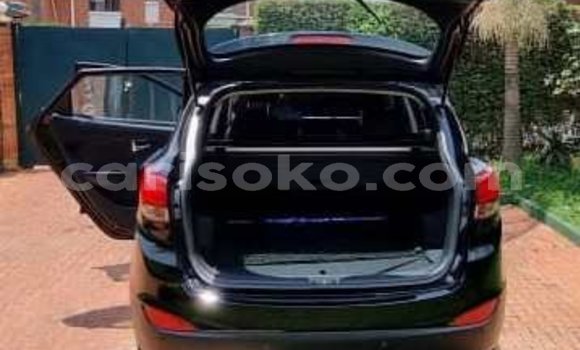 Acheter Occasion Voiture Hyundai Tucson Noir à Kigali, Rwanda Acheter Occasion Voiture Hyundai Tucson Noir à Kigali, Rwanda