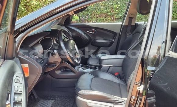 Acheter Occasion Voiture Hyundai Tucson Noir à Kigali, Rwanda Acheter Occasion Voiture Hyundai Tucson Noir à Kigali, Rwanda