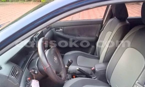 Acheter Occasion Voiture Toyota Corolla Bleu à Kigali, Rwanda Acheter Occasion Voiture Toyota Corolla Bleu à Kigali, Rwanda