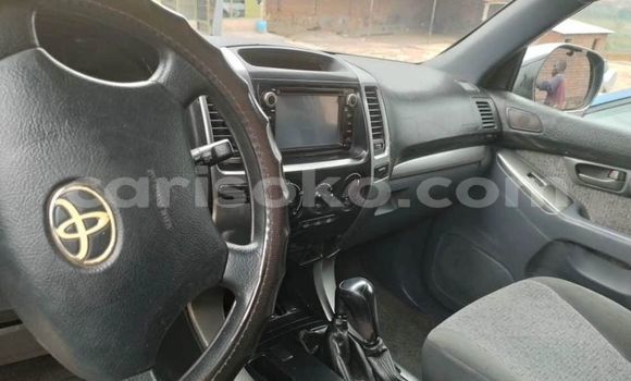 Acheter Occasion Voiture Toyota Prado Noir à Kigali, Rwanda Acheter Occasion Voiture Toyota Prado Noir à Kigali, Rwanda