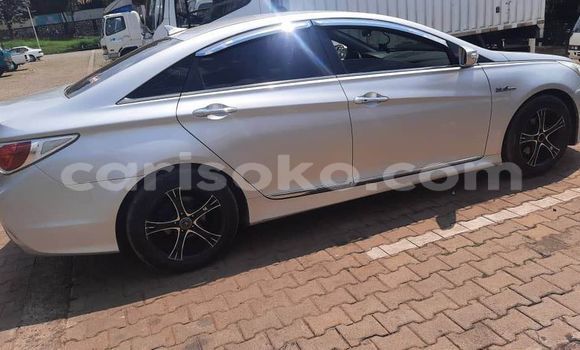 اشتري مستعمل Hyundai Sonata Autre سيارة في Kigali في Rwanda اشتري مستعمل Hyundai Sonata Autre سيارة في Kigali في Rwanda
