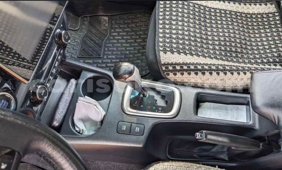 Acheter Occasion Voiture Toyota Hiluxe Revo Rouge à Kigali, Rwanda Acheter Occasion Voiture Toyota Hiluxe Revo Rouge à Kigali, Rwanda