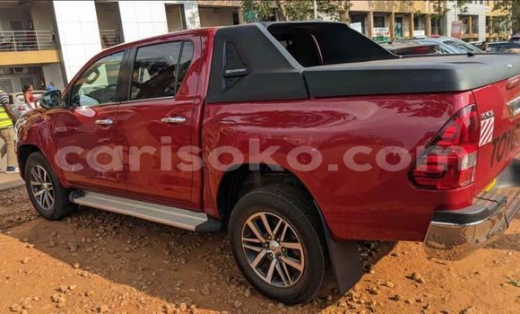 Acheter Occasion Voiture Toyota Hiluxe Revo Rouge à Kigali, Rwanda Acheter Occasion Voiture Toyota Hiluxe Revo Rouge à Kigali, Rwanda