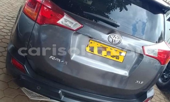 Acheter Occasion Voiture Toyota RAV4 Gris à Kigali, Rwanda Acheter Occasion Voiture Toyota RAV4 Gris à Kigali, Rwanda
