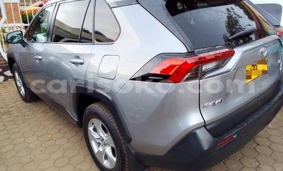 Sayi Na hannu Toyota RAV4 Autre Mota in Kigali a Rwanda Sayi Na hannu Toyota RAV4 Autre Mota in Kigali a Rwanda