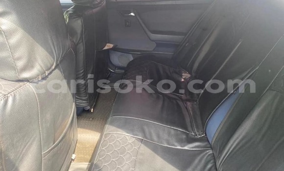 Sayi Na hannu Mercedes-Benz C–Class Gris Mota in Kigali a Rwanda Sayi Na hannu Mercedes-Benz C–Class Gris Mota in Kigali a Rwanda