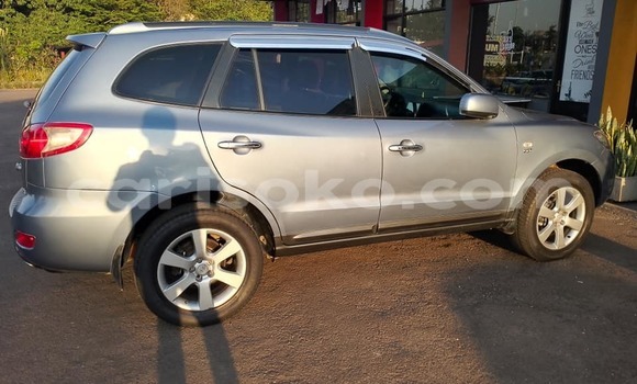 اشتري مستعمل Hyundai Santa Fe Gris سيارة في Kigali في Rwanda اشتري مستعمل Hyundai Santa Fe Gris سيارة في Kigali في Rwanda