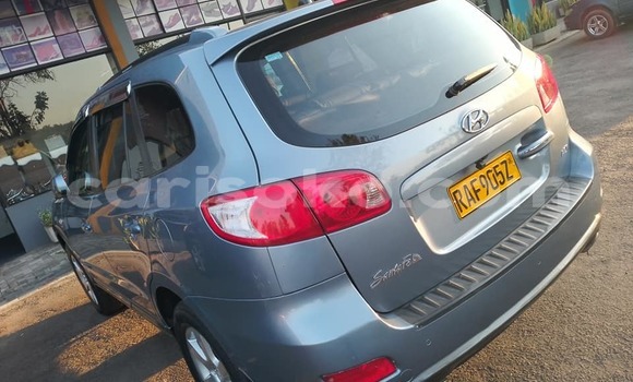 اشتري مستعمل Hyundai Santa Fe Gris سيارة في Kigali في Rwanda اشتري مستعمل Hyundai Santa Fe Gris سيارة في Kigali في Rwanda