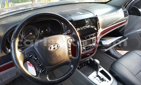 اشتري مستعمل Hyundai Santa Fe Gris سيارة في Kigali في Rwanda اشتري مستعمل Hyundai Santa Fe Gris سيارة في Kigali في Rwanda