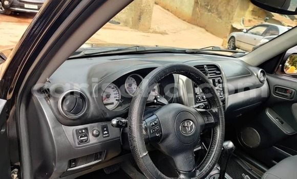 اشتري مستعمل Toyota RAV4 Noir سيارة في Kigali في Rwanda اشتري مستعمل Toyota RAV4 Noir سيارة في Kigali في Rwanda
