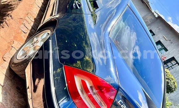 اشتري مستعمل Mercedes-Benz KOMPRESSOR Bleu سيارة في Kigali في Rwanda اشتري مستعمل Mercedes-Benz KOMPRESSOR Bleu سيارة في Kigali في Rwanda