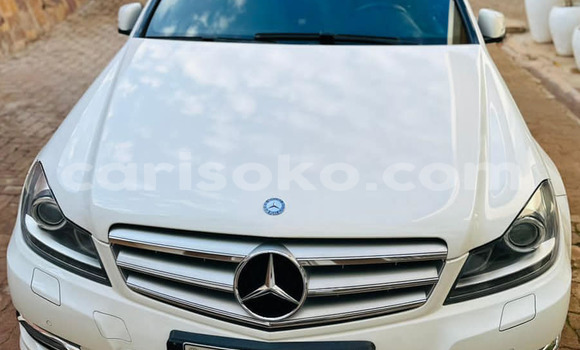 اشتري مستعمل Mercedes-Benz KOMPRESSOR Blanc سيارة في Kigali في Rwanda اشتري مستعمل Mercedes-Benz KOMPRESSOR Blanc سيارة في Kigali في Rwanda