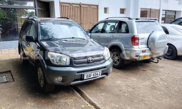 اشتري مستعمل Toyota RAV4 Autre سيارة في Kigali في Rwanda اشتري مستعمل Toyota RAV4 Autre سيارة في Kigali في Rwanda