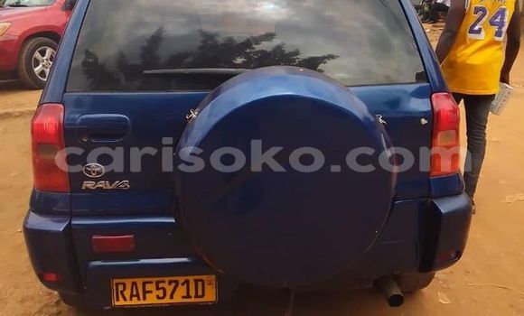 اشتري مستعمل Toyota RAV4 Bleu سيارة في Kigali في Rwanda اشتري مستعمل Toyota RAV4 Bleu سيارة في Kigali في Rwanda