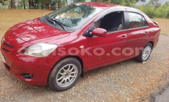 اشتري مستعمل Toyota Yaris Rouge سيارة في Kigali في Rwanda اشتري مستعمل Toyota Yaris Rouge سيارة في Kigali في Rwanda