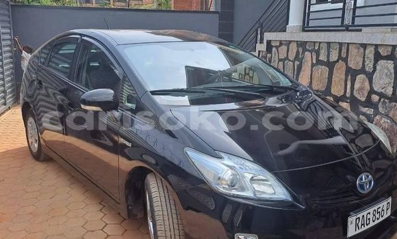 اشتري مستعمل Toyota Prius Noir سيارة في Kigali في Rwanda اشتري مستعمل Toyota Prius Noir سيارة في Kigali في Rwanda
