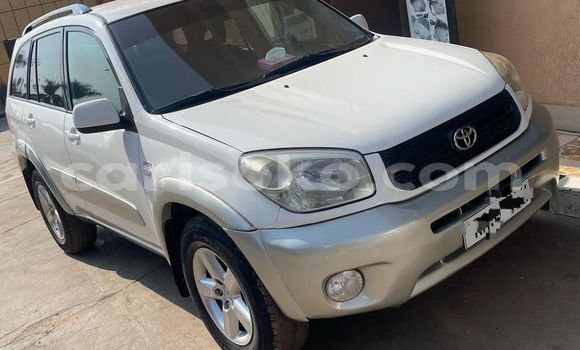 اشتري مستعمل Toyota RAV4 Blanc سيارة في Kigali في Rwanda اشتري مستعمل Toyota RAV4 Blanc سيارة في Kigali في Rwanda