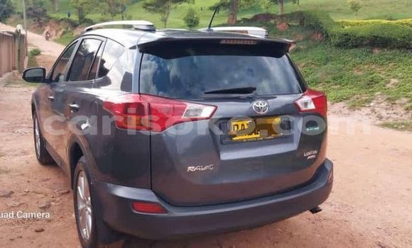 Sayi Na hannu Toyota RAV4 Gris Mota in Kigali a Rwanda Sayi Na hannu Toyota RAV4 Gris Mota in Kigali a Rwanda