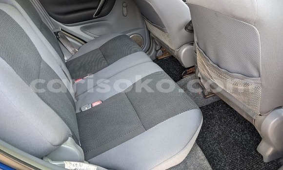 Sayi Na hannu Toyota RAV4 Bleu Mota in Kigali a Rwanda Sayi Na hannu Toyota RAV4 Bleu Mota in Kigali a Rwanda