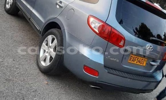 Sayi Na hannu Hyundai Santa Fe Autre Mota in Kigali a Rwanda Sayi Na hannu Hyundai Santa Fe Autre Mota in Kigali a Rwanda