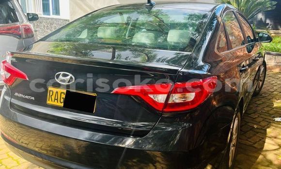 Sayi Na hannu Hyundai Sonata Noir Mota in Kigali a Rwanda Sayi Na hannu Hyundai Sonata Noir Mota in Kigali a Rwanda