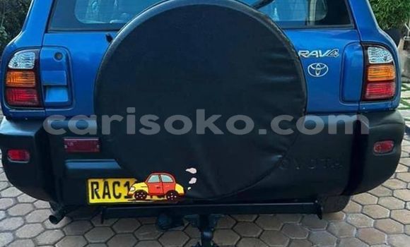 Sayi Na hannu Toyota RAV4 Bleu Mota in Kigali a Rwanda Sayi Na hannu Toyota RAV4 Bleu Mota in Kigali a Rwanda