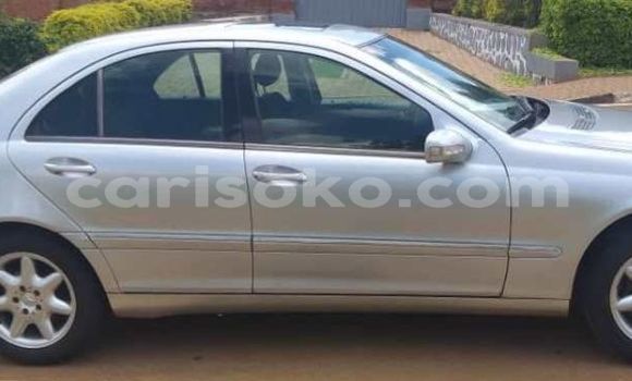 Acheter Occasion Voiture Mercedes-Benz C–Class Autre à Kigali, Rwanda Acheter Occasion Voiture Mercedes-Benz C–Class Autre à Kigali, Rwanda