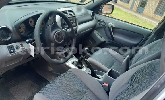 اشتري مستعمل Toyota RAV4 Autre سيارة في Kigali في Rwanda اشتري مستعمل Toyota RAV4 Autre سيارة في Kigali في Rwanda