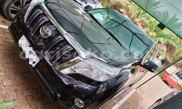 Acheter Occasion Voiture Toyota Land Cruiser Noir à Kigali, Rwanda Acheter Occasion Voiture Toyota Land Cruiser Noir à Kigali, Rwanda