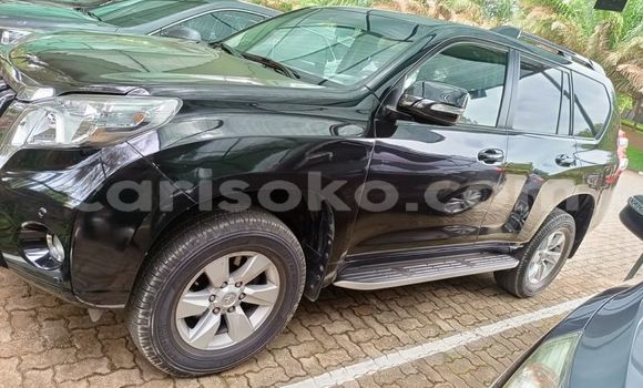 Acheter Occasion Voiture Toyota Land Cruiser Noir à Kigali, Rwanda Acheter Occasion Voiture Toyota Land Cruiser Noir à Kigali, Rwanda