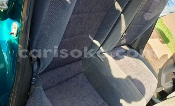 Acheter Occasion Voiture Toyota Corolla Vert à Kigali, Rwanda Acheter Occasion Voiture Toyota Corolla Vert à Kigali, Rwanda