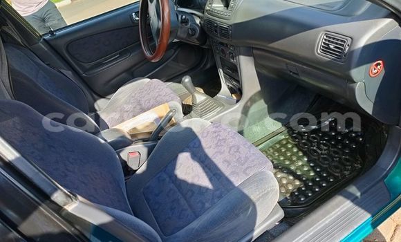 Acheter Occasion Voiture Toyota Corolla Vert à Kigali, Rwanda Acheter Occasion Voiture Toyota Corolla Vert à Kigali, Rwanda