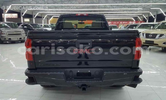 اشتري Imported GMC Sierra Noir سيارة في Import - Dubai في Rwanda اشتري Imported GMC Sierra Noir سيارة في Import - Dubai في Rwanda