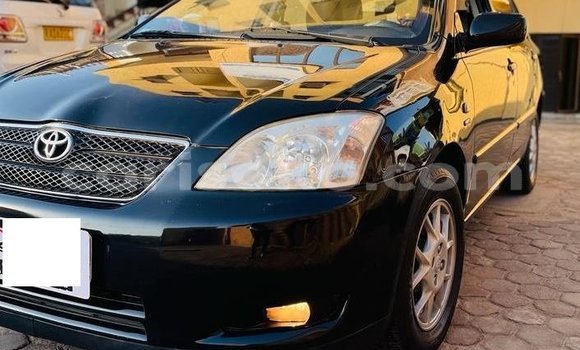 Acheter Occasion Voiture Toyota Corolla Noir à Kigali, Rwanda Acheter Occasion Voiture Toyota Corolla Noir à Kigali, Rwanda