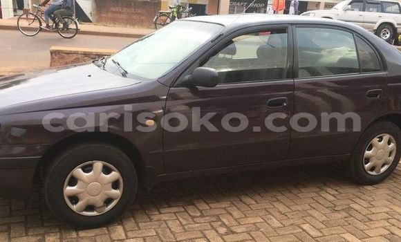 Acheter Occasion Voiture Toyota Carina E Noir à Kigali, Rwanda Acheter Occasion Voiture Toyota Carina E Noir à Kigali, Rwanda