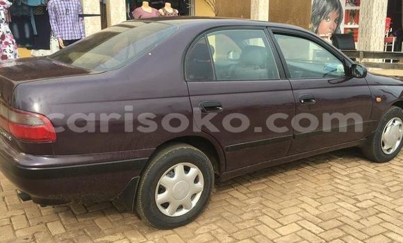 Acheter Occasion Voiture Toyota Carina E Noir à Kigali, Rwanda Acheter Occasion Voiture Toyota Carina E Noir à Kigali, Rwanda