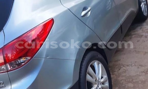 اشتري مستعمل Hyundai Tucson Bleu سيارة في Kigali في Rwanda اشتري مستعمل Hyundai Tucson Bleu سيارة في Kigali في Rwanda