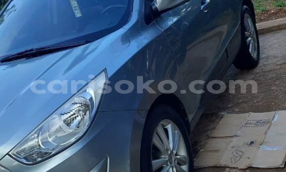 اشتري مستعمل Hyundai Tucson Bleu سيارة في Kigali في Rwanda اشتري مستعمل Hyundai Tucson Bleu سيارة في Kigali في Rwanda