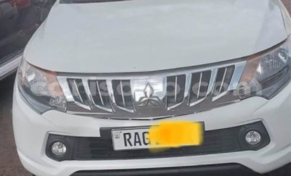 اشتري مستعمل Mitsubishi Lancer Ralliart Autre سيارة في Kigali في Rwanda اشتري مستعمل Mitsubishi Lancer Ralliart Autre سيارة في Kigali في Rwanda