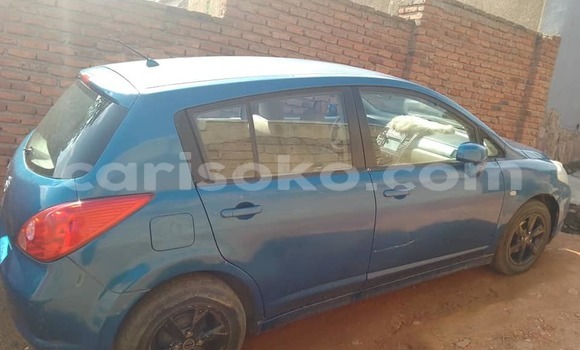 Acheter Occasion Voiture Nissan Tiida Noir à Kigali, Rwanda Acheter Occasion Voiture Nissan Tiida Noir à Kigali, Rwanda