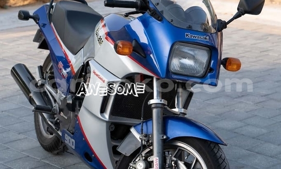 Buy Used Kawasaki GPZ Blue Bike in Kigali in Rwanda Buy Used Kawasaki GPZ Blue Bike in Kigali in Rwanda