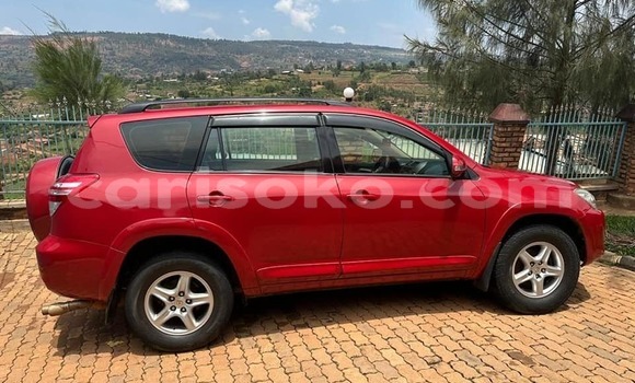 Acheter Occasion Voiture Toyota RAV4 Rouge à Kigali, Rwanda Acheter Occasion Voiture Toyota RAV4 Rouge à Kigali, Rwanda