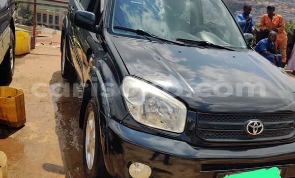 Acheter Occasion Voiture Toyota RAV4 Noir à Kigali, Rwanda Acheter Occasion Voiture Toyota RAV4 Noir à Kigali, Rwanda