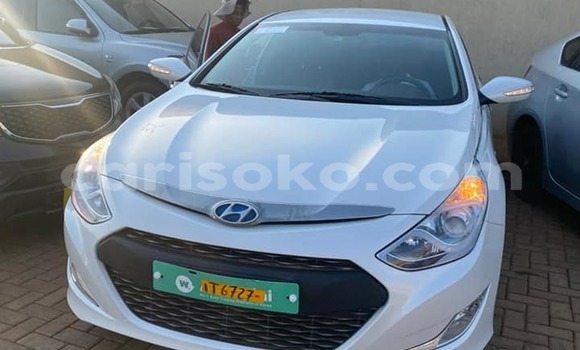 Acheter Occasion Voiture Hyundai Sonata Blanc à Kigali, Rwanda Acheter Occasion Voiture Hyundai Sonata Blanc à Kigali, Rwanda