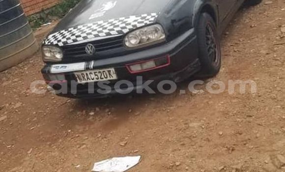 Sayi Na hannu Volkswagen Vento Noir Mota in Kigali a Rwanda Sayi Na hannu Volkswagen Vento Noir Mota in Kigali a Rwanda