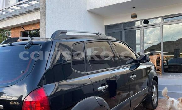 Sayi Na hannu Hyundai Tucson Noir Mota in Kigali a Rwanda Sayi Na hannu Hyundai Tucson Noir Mota in Kigali a Rwanda
